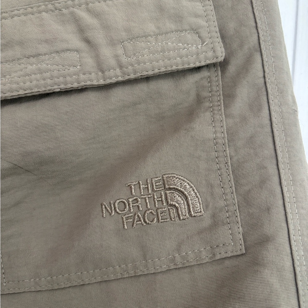The North Face Women's Convertible Pants - Picture 6 of 16
